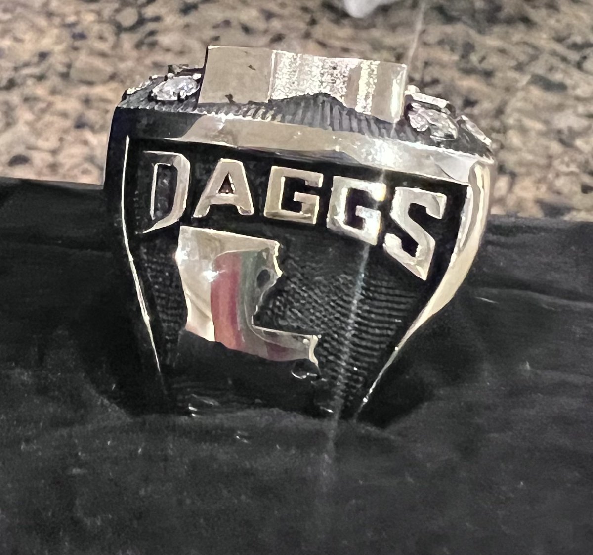 TheLHSCA's tweet image. Past President, Frank Daggs was presented with a ring for his contributions to the LHSCA.
If you know Coach Daggs, you know why.
Thank you Coach