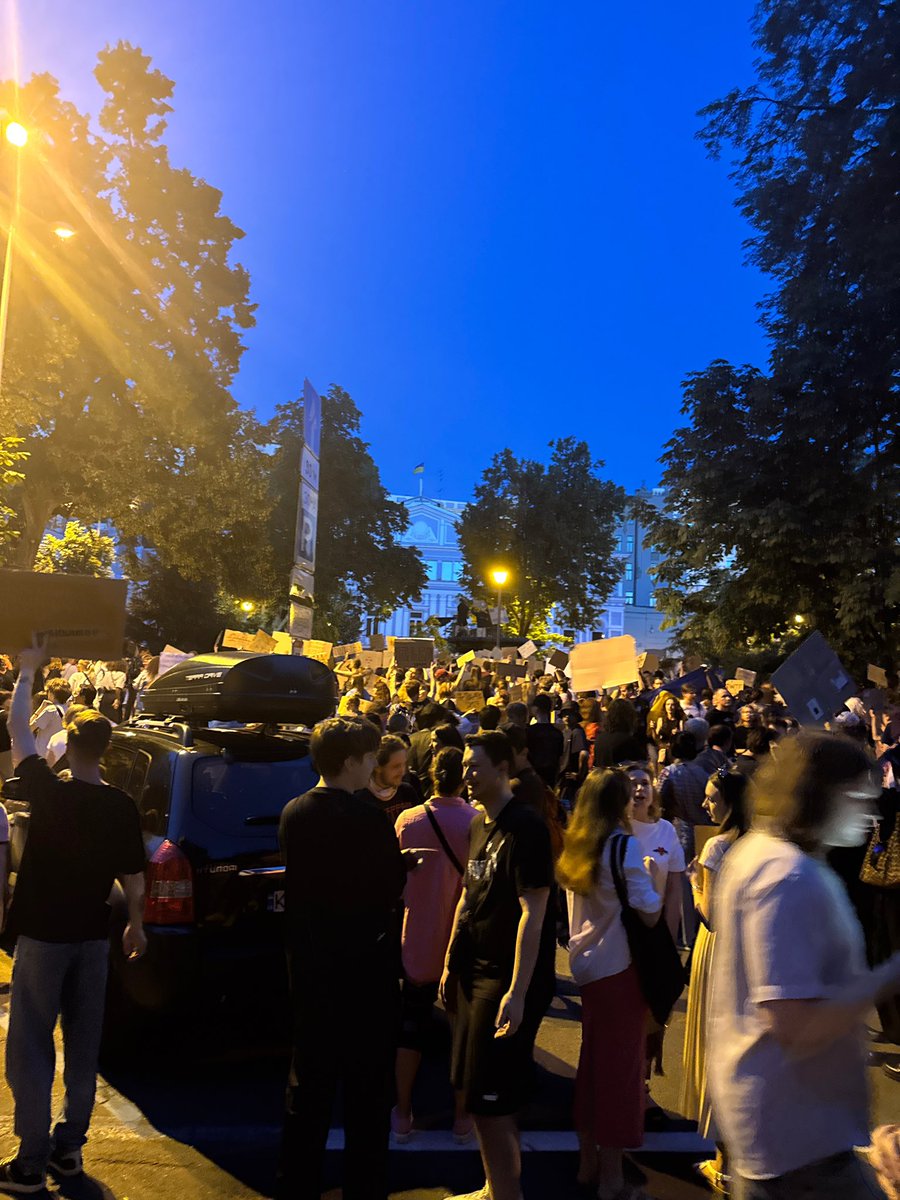 20:00