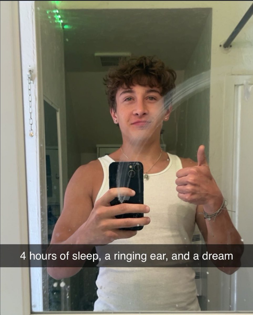 greyson tweet media