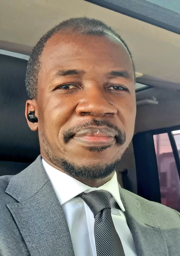 Clément KABANGALALA (@kabaclet) on Twitter photo Litsani choukran <a href="/LitsaniChoukran/">Litsani Choukran</a> , porte parole du gouvernement d'union nationale.
Félicitations d'avance Mukubwa. Litsani choukran <a href="/LitsaniChoukran/">Litsani Choukran</a> , porte parole du gouvernement d'union nationale.
Félicitations d'avance Mukubwa.