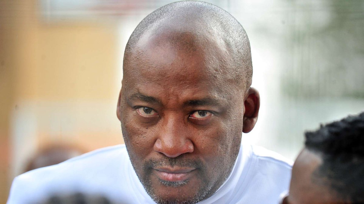 Only_Botake's tweet image. The Kenny Kunene Story and his Boss Gayton McKenzie shows that even Criminals can easily take full control of South African can government....
That's what Lieutenant Gt Mkhwanazi is trying to show you...
GNU Ke Film and Ramaphosa Ke Director and Writer 🤞😢