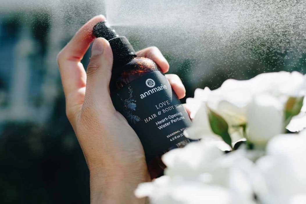 Awaken The HEART.
Evoke The SENSES.
Embody LOVE.
partners.annmariegianni.com/idevaffiliate.…