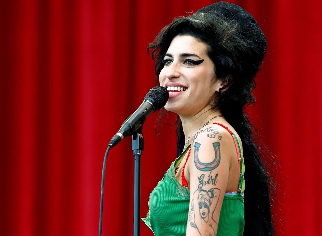 GRMDAILY's tweet image. Today marks 14 years since the world lost the incomparable Amy Winehouse. Her voice remains unforgettable, her music timeless, and her legacy undeniable.

Rest in peace, Amy🕊️