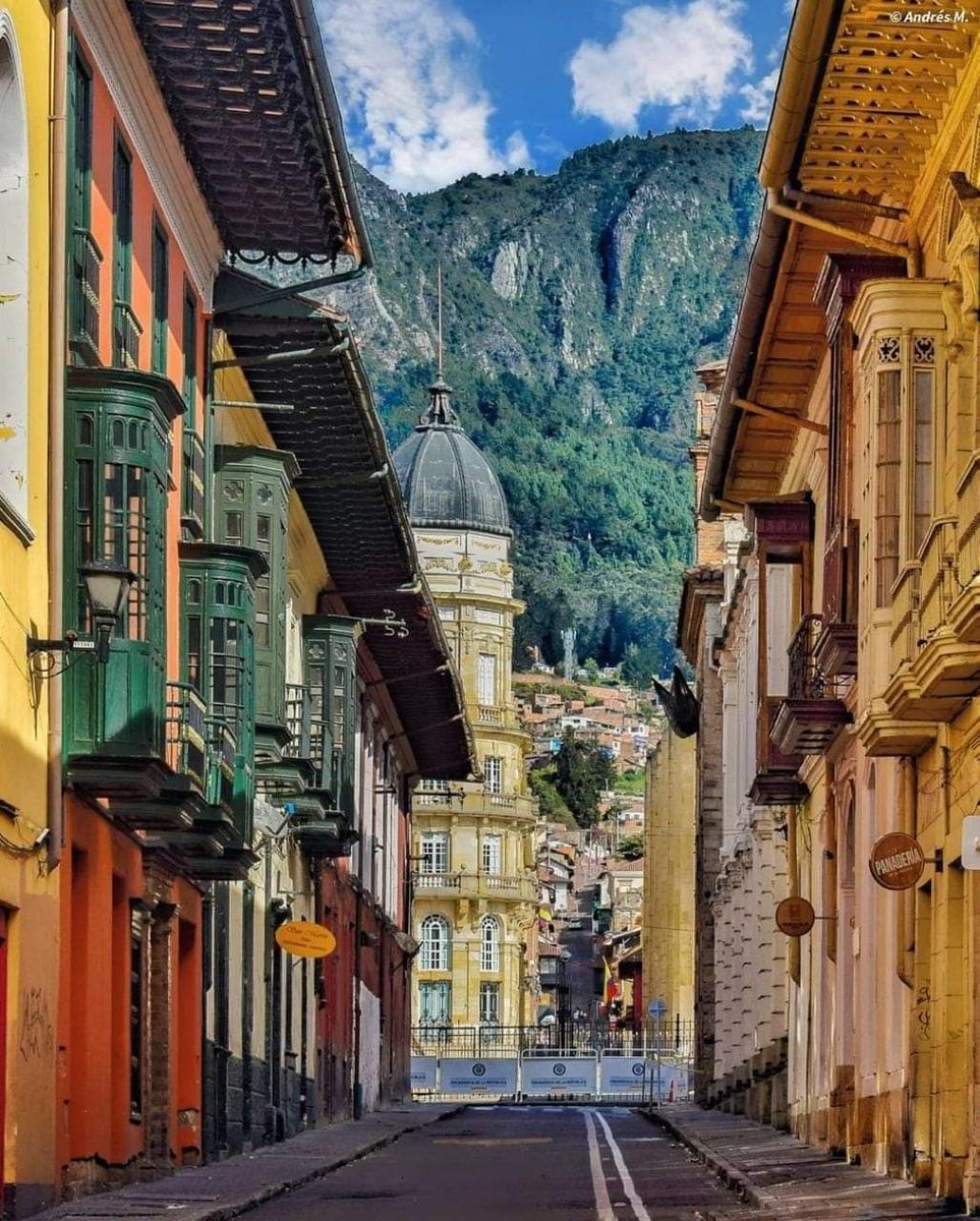HispaniarumRex's tweet image. Bogotá, Colombia.