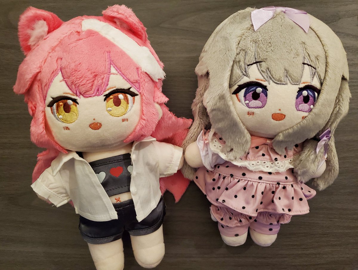 AComfyPanda's tweet image. Maximum cuteness has arrived! Adorable Raora and Biboo plushies from @hitsukuya! I love them both sooo much! #RaorArt #bijouwled