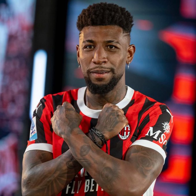 CuriosidadesBRL's tweet image. Flamengo está tentando dar 'chapéu' no Besiktas e contratar Emerson Royal, do Milan.
(@FabrizioRomano)