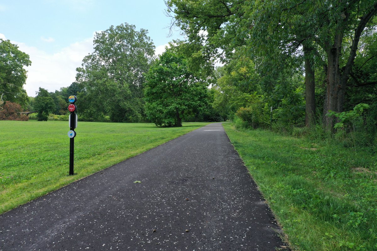 IndyDPW's tweet image. Indy just got brighter...literally ✨ The new $7.2M stretch of Pogue's Run Trail glows in the dark and runs through Spades Park and Brookside. It won a 2025 ACEC Merit Award and is perfect for a walk, run, or ride any time of day 🌞🌙
