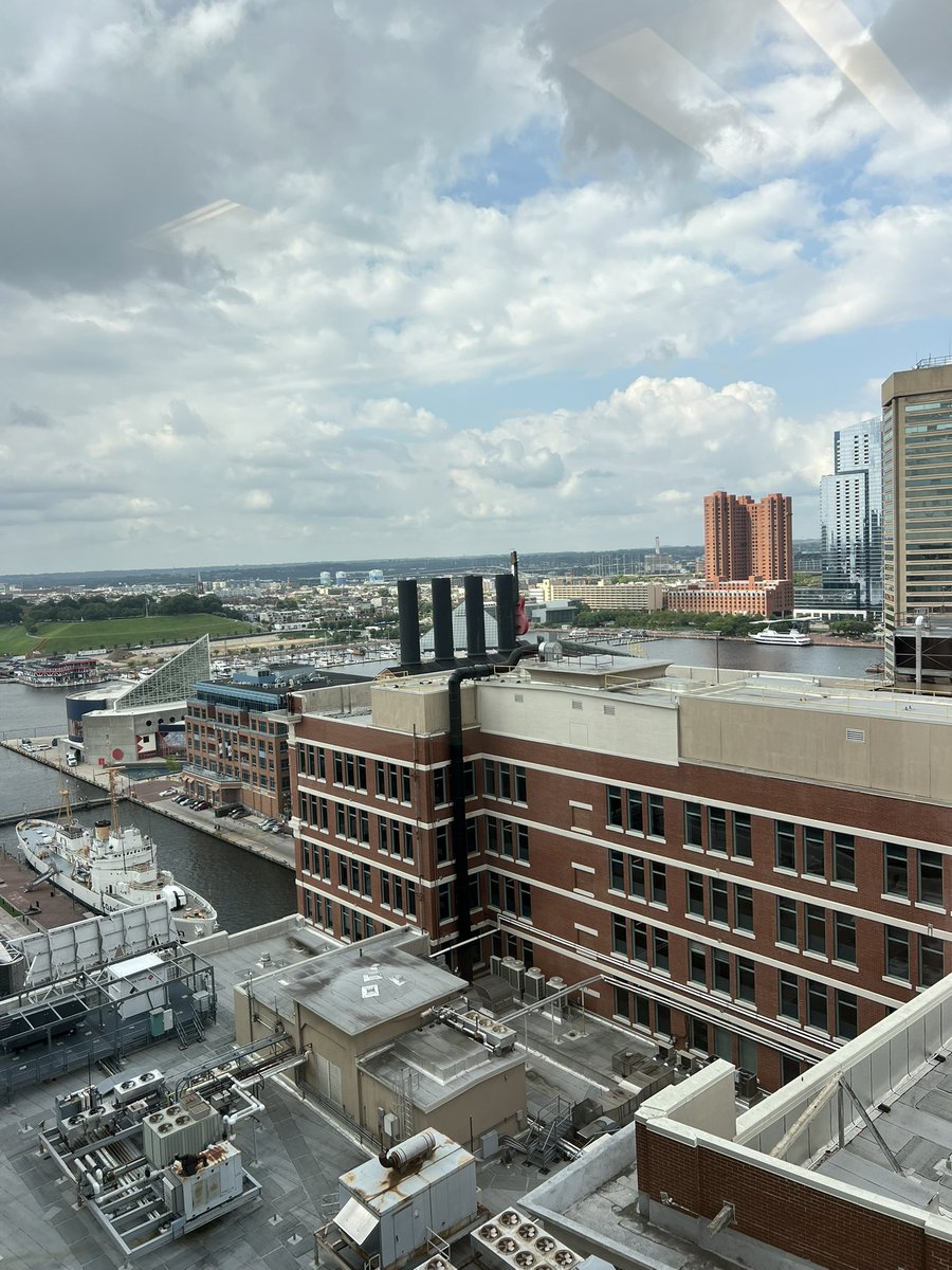 christen_rexing's tweet image. Great visit to Baltimore! @JHU_CGVS is an amazing partner to @savir_org . Always love time with the wonderful Cass Crifasi. We got a lot of work completed AND I ate a delicious crabcake. I would call this a success!
🦀♥️
#InjuryPrevention
#ViolencePrevention
#Research