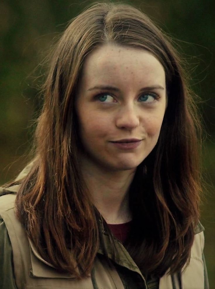 💭 Abigail Hobbs (@deerabihobbs) on Twitter photo 