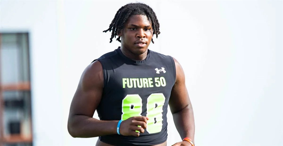 BrandonHuffman's tweet image. Jackson (Miss.) Jackson Academy 2027 offensive tackle Caden Moss planning a visit slate of game day visits 247sports.com/article/2027-o…