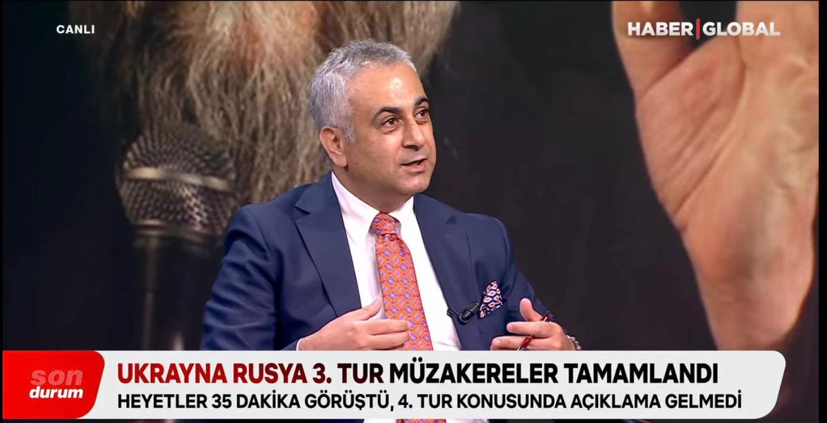ODAP (@odapistanbul) on Twitter photo Ukrayna-Rusya arasındaki kritik 3.tur Müzakereleri İstanbul’da tamamlandı. Peki, bu görüşmelerin perde arkasında neler var? Detayları Kurucu Direktör Dr.<a href="/alisemin/">Dr.Ali Semin -د.علي سمين</a> Haber Global’de değerlendiriyor. Takip edebilirsiniz. #İstanbul #UkraynaRusya #Diplomasi #BarışSüreci Ukrayna-Rusya arasındaki kritik 3.tur Müzakereleri İstanbul’da tamamlandı. Peki, bu görüşmelerin perde arkasında neler var? Detayları Kurucu Direktör Dr.<a href="/alisemin/">Dr.Ali Semin -د.علي سمين</a> Haber Global’de değerlendiriyor. Takip edebilirsiniz. #İstanbul #UkraynaRusya #Diplomasi #BarışSüreci