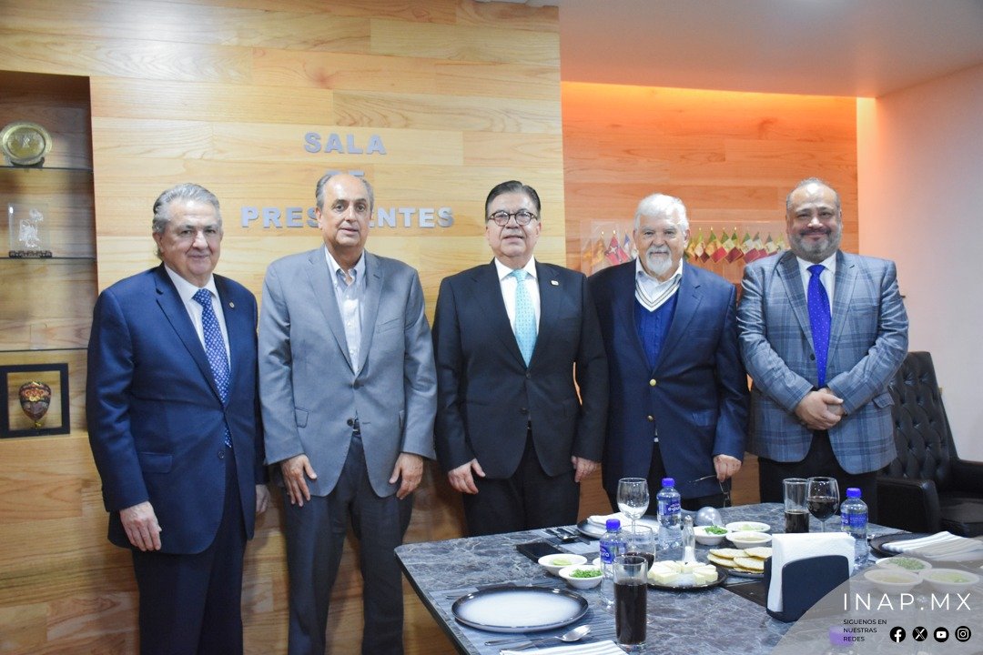 El día de ayer, nuestro presidente el Dr. Luis Miguel Martínez Anzures junto al Secretario Ejecutivo, el Mtro. Armando Alfonzo Jimenez, sostuvieron una reunión de trabajo junto a integrantes del México-China International Congress, con el propósito de seguir creando oportunidades