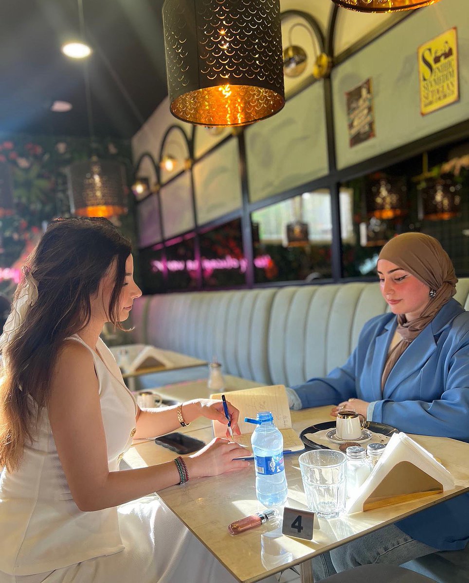 Nomadicqiz's tweet image. I had a meeting with our project manager at @EUREFLECT, the elected Belgian 🇧🇪 politician @AyseMalcikan.