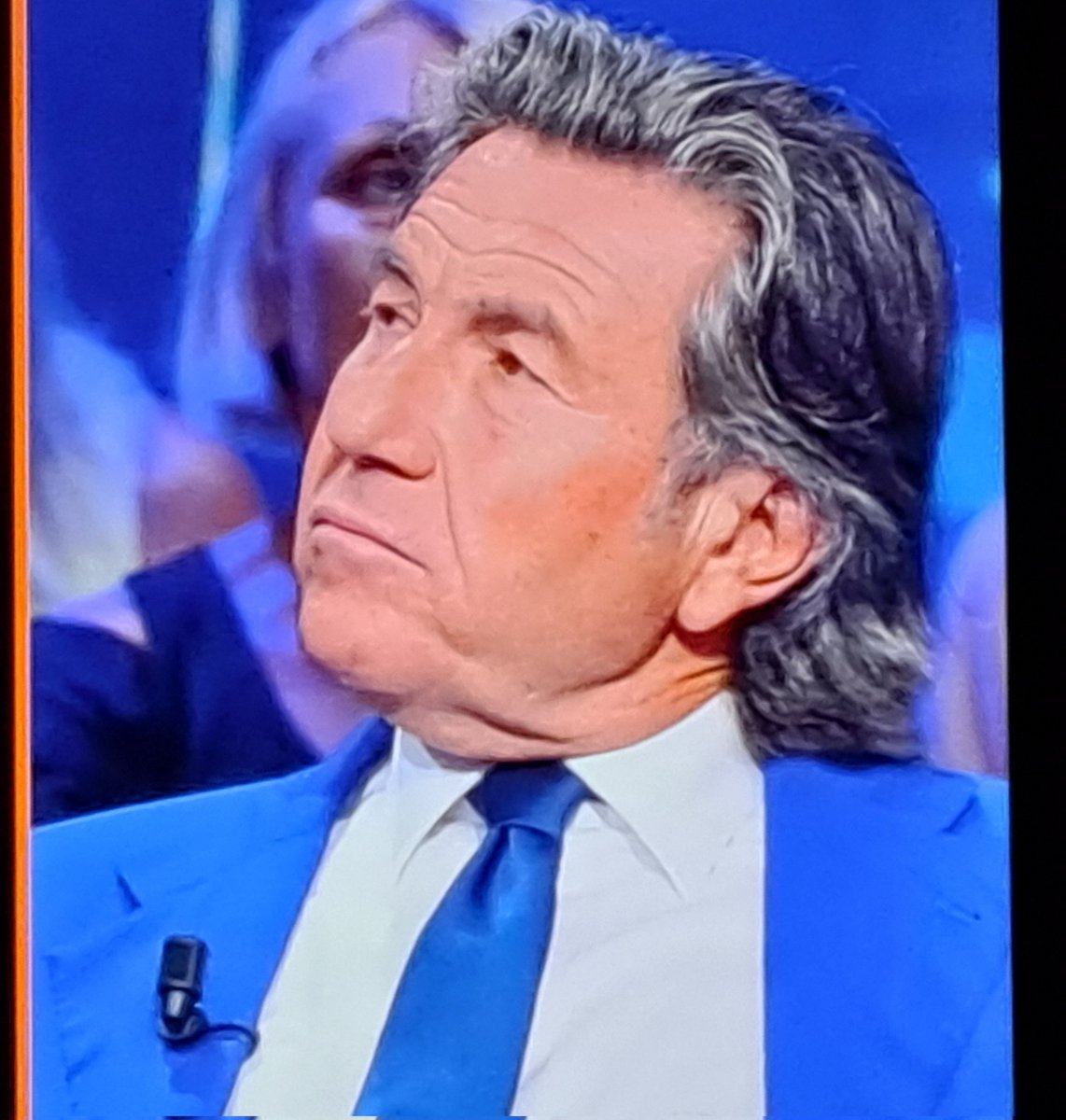 EHoldchins's tweet image. Ormai star assoluta della TV italiana. Se ci fosse ancora il telegatto non ci sarebbe storia.... #zonabianca #Garlasco