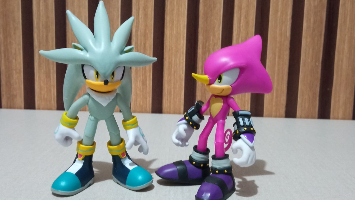 o_thiagorp's tweet image. Novos integrantes da coleção 

Silver e Espio