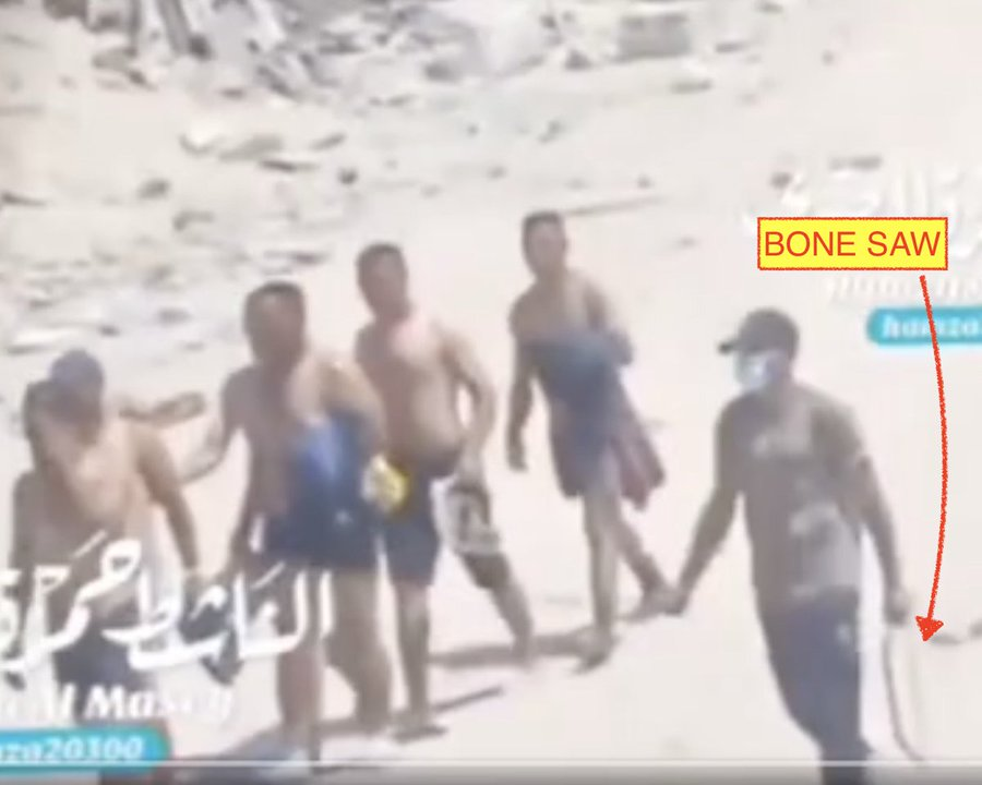 KarinIbn's tweet image. O Hamas está aplicando punições brutais da Sharia para quem roubar o HA deles, esta imagem é uma confirmação:
1ª infração: perder uma mão.
2ª infração: perder um pé.
3ª infração: Morte.
E VC ACREDITA QUE NÃO TEM AJUDA HUMANITARIA(ha)