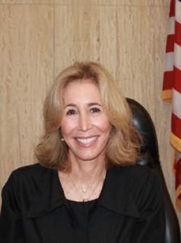 DavidTaple90421's tweet image. Russian Rosenberg is appointed Democrat judge appointed by Barack Obama she denied the transcript from being released today so they need to stop blaming Trump