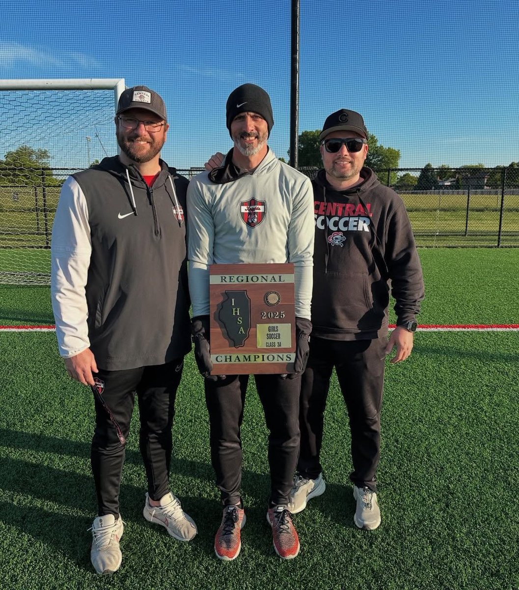 Emilee Stevens ‘28 (@emmystevens9210) on Twitter photo I’m so glad I was able to learn from you, even if just for one season! We’ll all miss you!
<a href="/LwcBoys/">LWCBoysSoccer</a> <a href="/LWCentralKnight/">Lincoln-Way Central</a> I’m so glad I was able to learn from you, even if just for one season! We’ll all miss you!
<a href="/LwcBoys/">LWCBoysSoccer</a> <a href="/LWCentralKnight/">Lincoln-Way Central</a>
