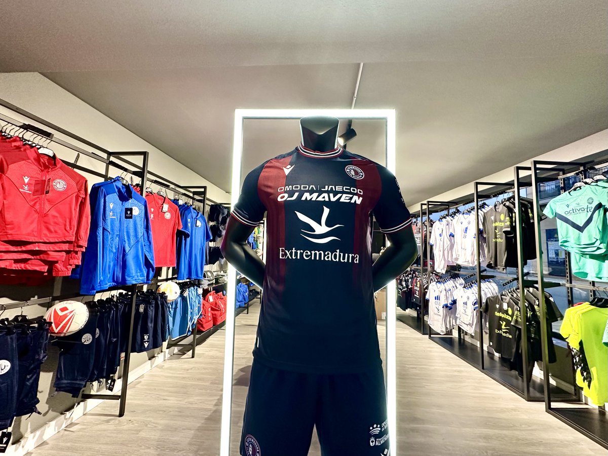 CD EXTREMADURA (@cdext1924) on Twitter photo 📣 ¡Afición!
🖥️ ¡Estrenamos tienda online! ¡Ya podéis acceder a través del siguiente enlace!
🔗 clubshop.macron.com/extremadura/cd…
<a href="/extremaduraspor/">ExtremaduraSport.com</a> 📣 ¡Afición!
🖥️ ¡Estrenamos tienda online! ¡Ya podéis acceder a través del siguiente enlace!
🔗 clubshop.macron.com/extremadura/cd…
<a href="/extremaduraspor/">ExtremaduraSport.com</a>