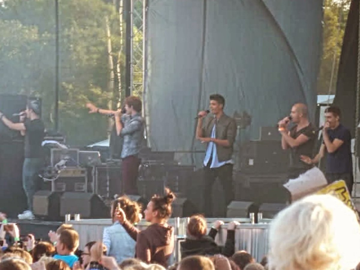 On the eve of <a href="/JayMcGuiness/">Jay McGuiness</a>'s birthday, lets throw it back to 2011 &amp; his 21st... TW played Hanley Live a few days before, and we managed to get backstage to hand over a cake and some gifts 🎂🎁