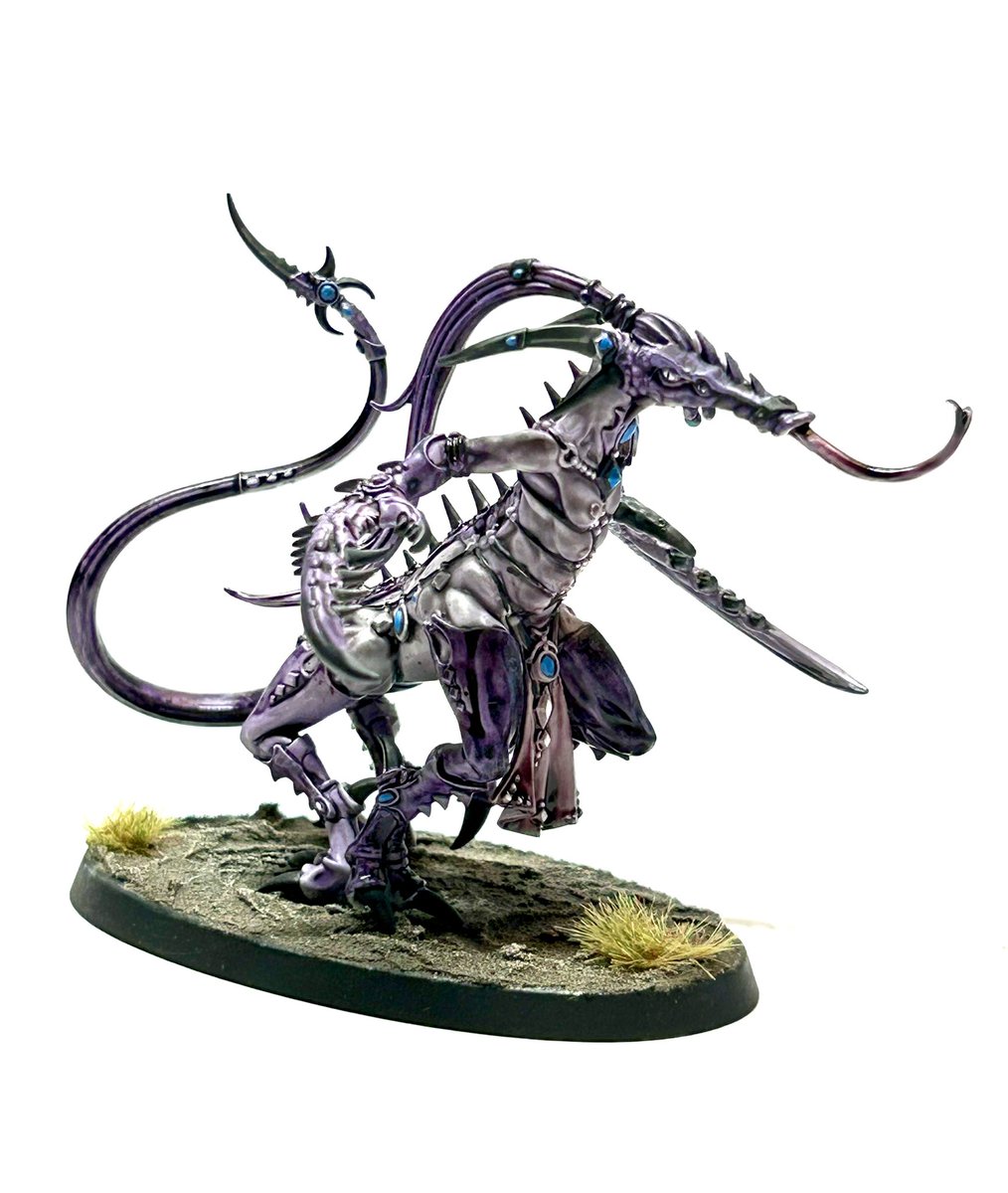 averagepaints's tweet image. Painted some Fiends of Slaanesh AKA weird lizard cow cats with crab claws and t*ts! These were really fun to paint quickly with Contrast but they are some messed up models! #WarhammerCommunity #PaintingWarhammer