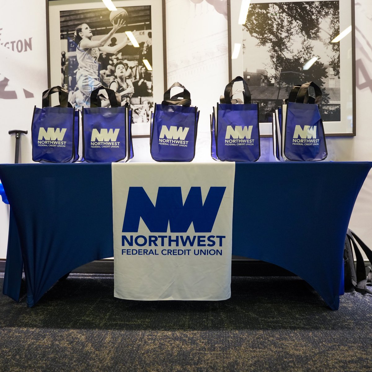 GW Women's Basketball (@gw_wbb) on Twitter photo A big thanks to our friends <a href="/NWFCU/">Northwest Federal</a> for speaking with our team today about financial literacy! ๐ธ๐ฆ
#RaiseHigh A big thanks to our friends <a href="/NWFCU/">Northwest Federal</a> for speaking with our team today about financial literacy! ๐ธ๐ฆ
#RaiseHigh