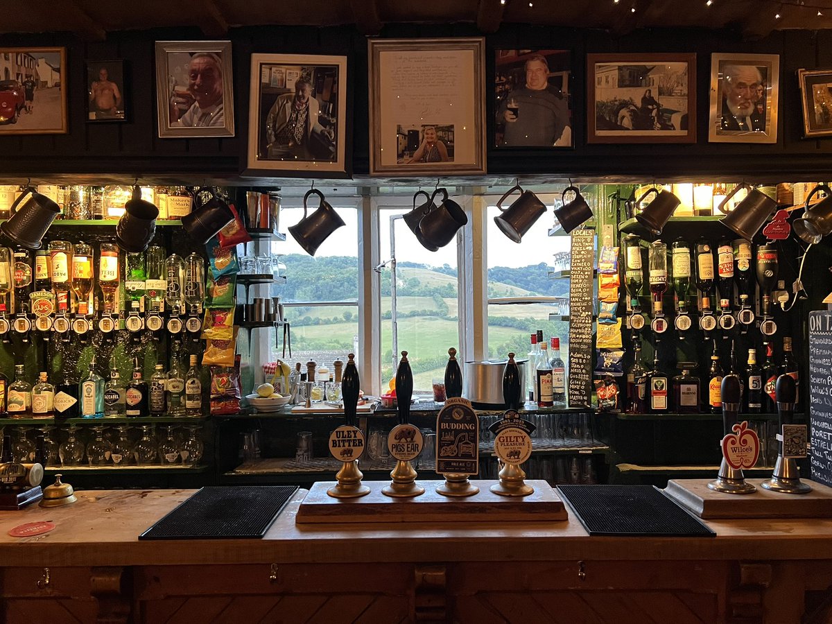 sue_wilkinson's tweet image. Unexpected literary - and gastronomic - tourism passing through the Gloucestershire village of Slad, where Laurie Lee spent much of his life. 1st pic is the memorial window in the church, the food is at his local, The Woolpack