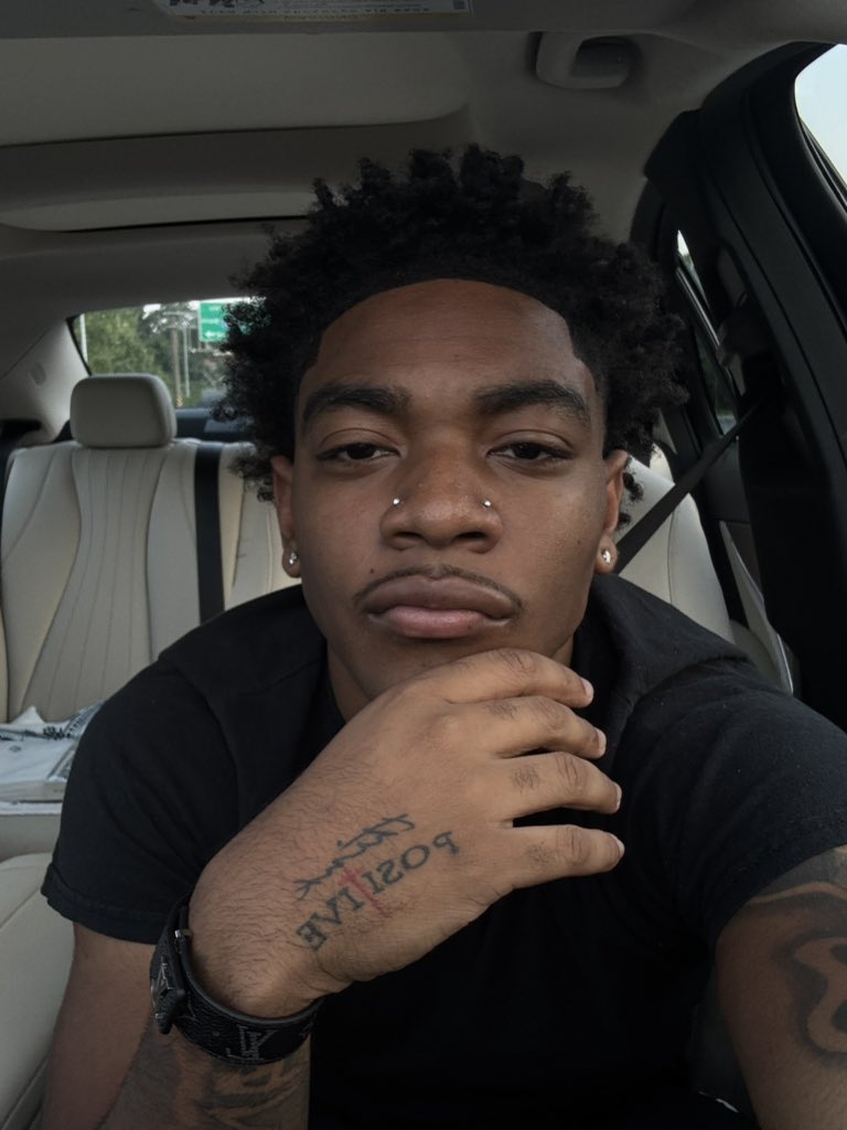 officiallduke's tweet photo. 🫦 https://t.co/0ZRJ8wPbGq