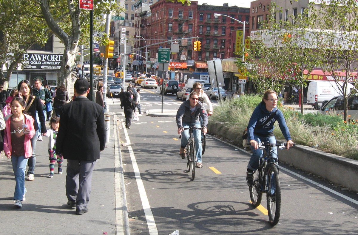 DesignApplause (@designapplause) on Twitter photo 13-year study found that protected bike-lanes led to a drastic decline in fatalities for all road users.
ALL ROAD USERS.
painted bike-lanes? No safety improvement at all. For sharrows, it’s safer to NOT have them.
usa.streetsblog.org/2019/05/29/pro…
Via <a href="/StreetsblogUSA/">Streetsblog USA</a> ht rt @brenttoderian 13-year study found that protected bike-lanes led to a drastic decline in fatalities for all road users.
ALL ROAD USERS.
painted bike-lanes? No safety improvement at all. For sharrows, it’s safer to NOT have them.
usa.streetsblog.org/2019/05/29/pro…
Via <a href="/StreetsblogUSA/">Streetsblog USA</a> ht rt @brenttoderian