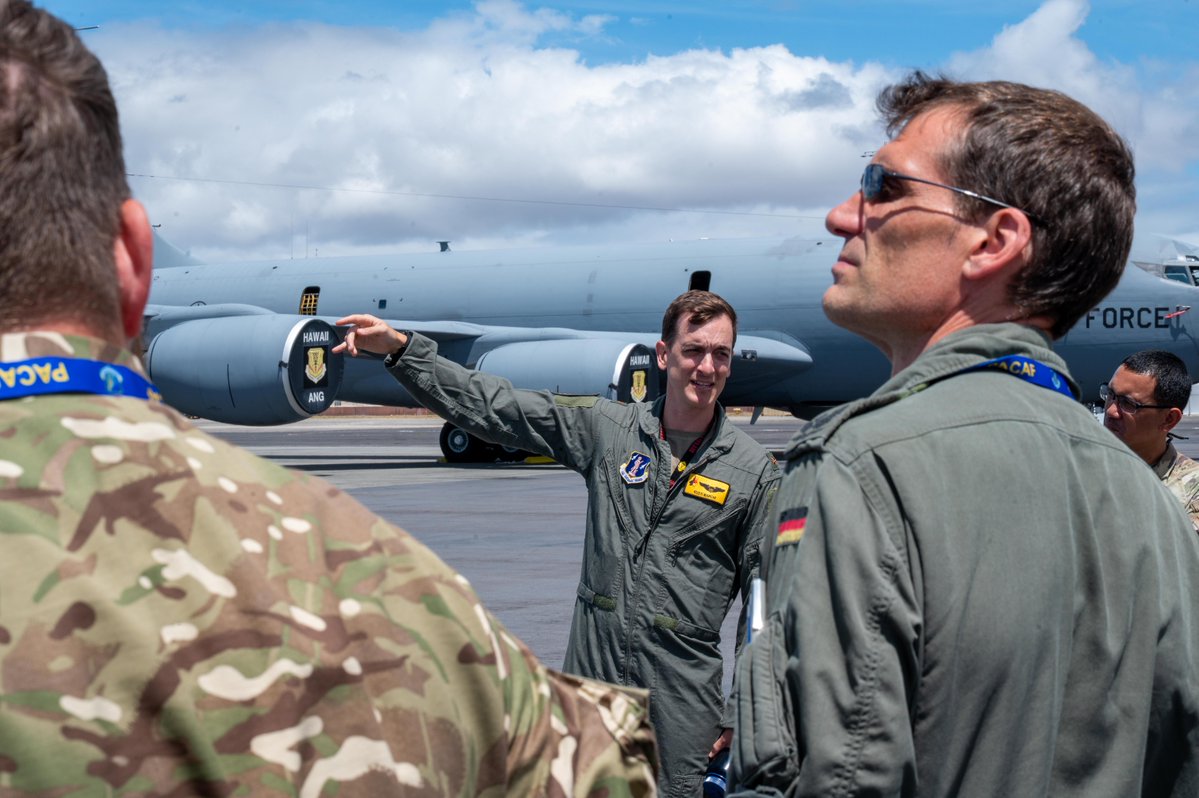 PACAF's tweet image. Eyes on #REFORPAC25
Recently, the Pacific Air Forces' International Affairs Division organized an International Observer Program event during Resolute Force Pacific 2025 to provide insight into the exercise here. Click here to read more about it: bit.ly/451OYku