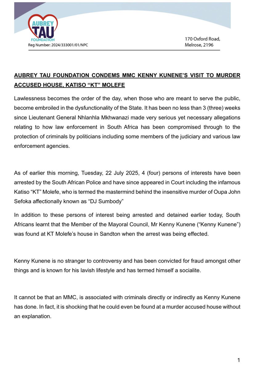 ChrisExcel102's tweet image. My Goat Aubrey Tau needs to open a political party now ๐คฃ๐คฃ
He always cook with these statements
