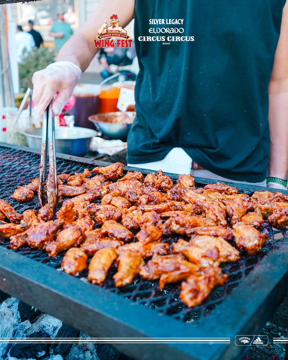 NevadaWolfPack's tweet image. Who's the next Wolf Pack Wings winner?
On Friday, @NevadaWVB head coach, Shannon Wyckoff-McNeal, will be judging the best Wolf Pack wings in town at the 2025 Row Wing-Fest!
@nevadafootball players will also be attending the eating competition contest happening๐
#BattleBorn