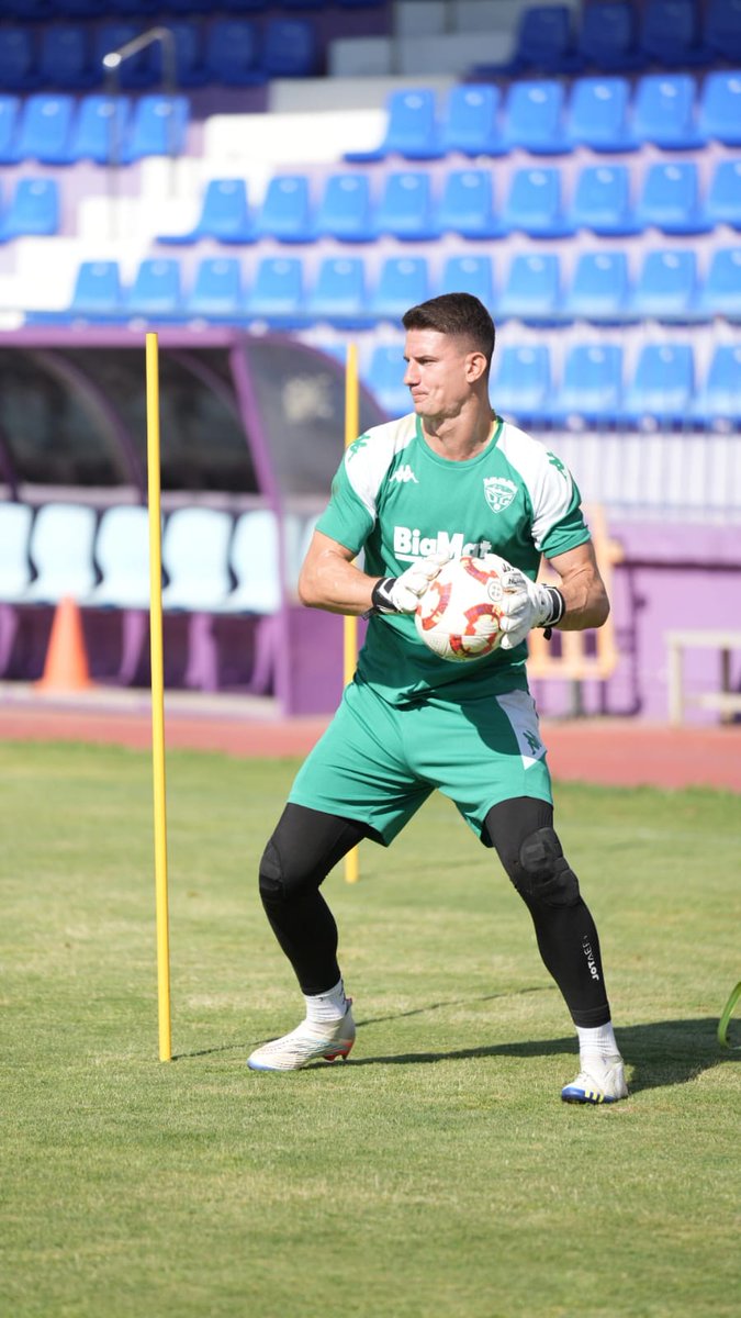 ¡Seguimos! 💪🏼 <a href="/deporguada/">C.D. Guadalajara 🟣⚪️</a>