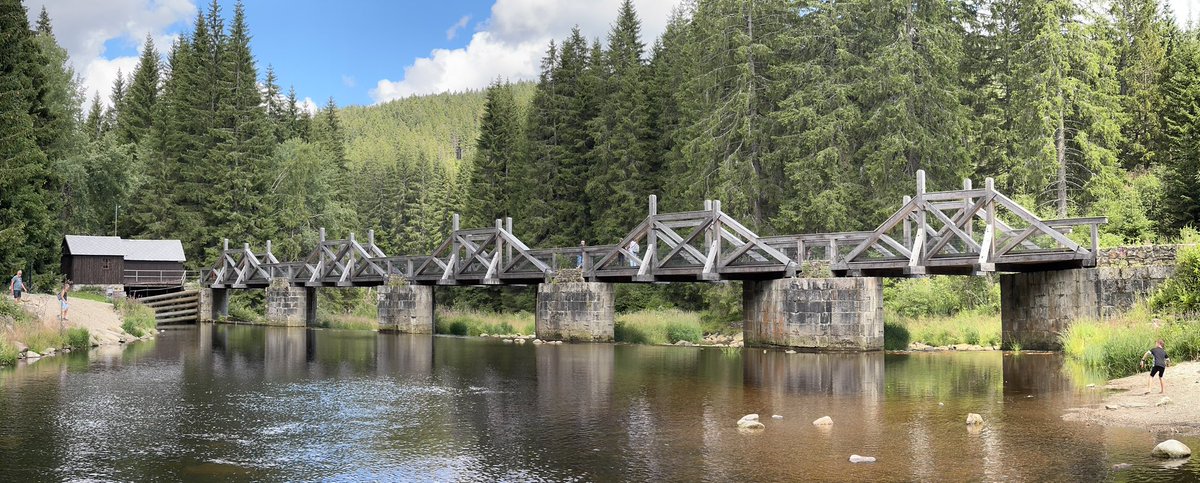 tony_ver2's tweet photo. Výlet po stopách Klostermanna 23.07.2025
#turistika #CzechRepublic #vylety #czechia #les #forest #city #Summer #summervibes #hikingadventures #sumava #bohmerwald #vydra #widra #reka #plzensky #kraj #klostermann 3/3 https://t.co/f9Pb6N18w3
