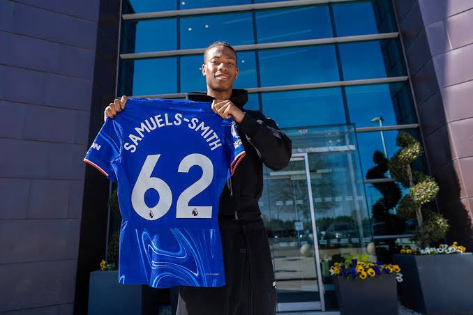 Just_chelseafc's tweet image. 🚨🔵 Ajax have asked about Ishe Samuels Smith but Ishe is still in talks with Strasbourg over a permanent deal.
(@BobbyVincentFL) #CFC