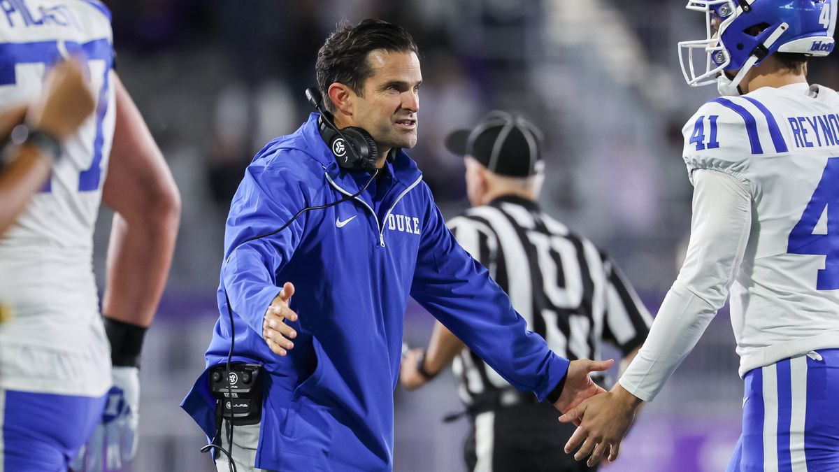 DukeWire's tweet image. The Blue Devils haven't officially announced when fall practices will begin, but players will reportedly report for camp this weekend. dukewire.usatoday.com/story/sports/c…