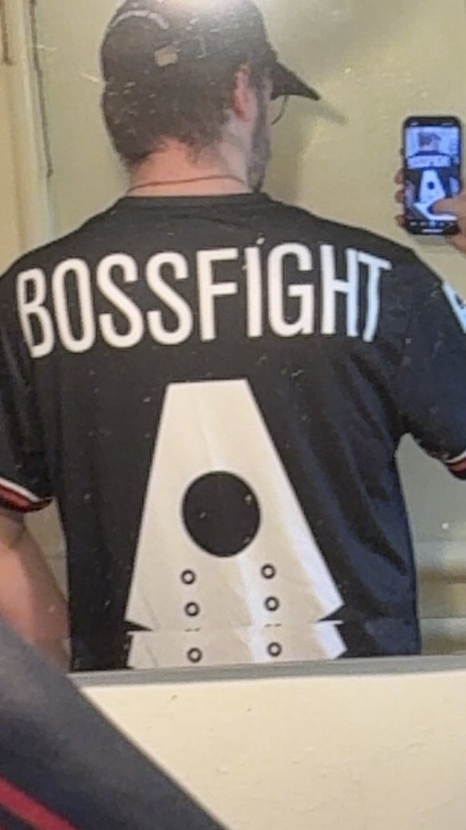 xRAYTRAYCEx's tweet image. thanks goat @bossfightswe
