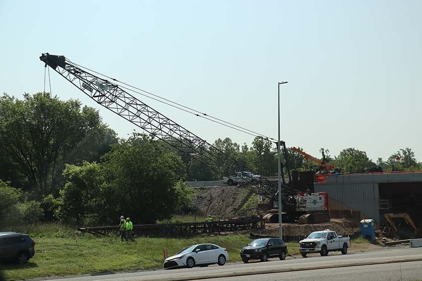 VaDOTSalem's tweet image. We've come a long way...with miles to go on #I81 this summer, so far. 3 lanes. Paving. Bridges. Sound walls. More to come & while we know we're in the way, this IS progress! Thank you. We appreciate YOUR continued support! What's next @ Improve81.org. #Improve81 @VaDOT