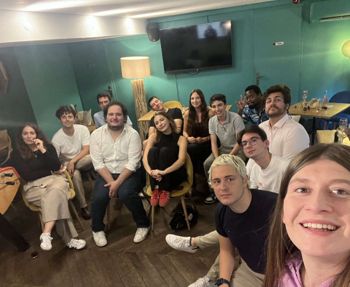Clara Eynaud-Lassalle (@claraeynaud) on Twitter photo 🚀 <a href="/LaReleve2025/">La Relève !</a> présente ce soir à Lyon avec les <a href="/Jeunesenmarche/">Les Jeunes en marche</a> du Rhône et de la Loire !
Du 26 au 29, tous aux urnes pour l’avenir des JEM avec <a href="/louis_rqbrt/">Louis Roquebert</a> ! 🫶🏻🗳️ 🚀 <a href="/LaReleve2025/">La Relève !</a> présente ce soir à Lyon avec les <a href="/Jeunesenmarche/">Les Jeunes en marche</a> du Rhône et de la Loire !
Du 26 au 29, tous aux urnes pour l’avenir des JEM avec <a href="/louis_rqbrt/">Louis Roquebert</a> ! 🫶🏻🗳️
