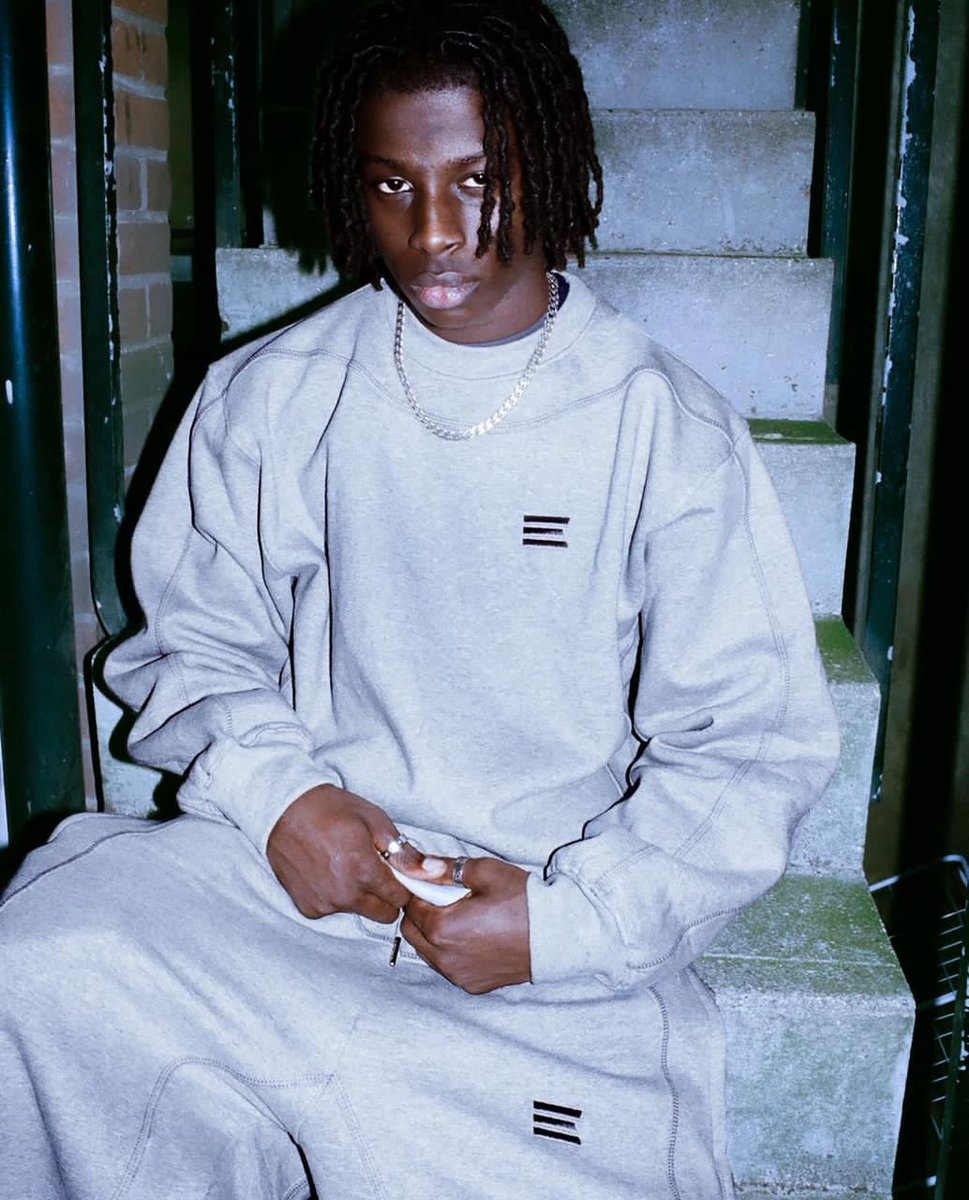 plugcorrect's tweet image. KROEN GAINED WEIGHT TRACKIE - GREY
Size: M-XL 
Price: N135,000