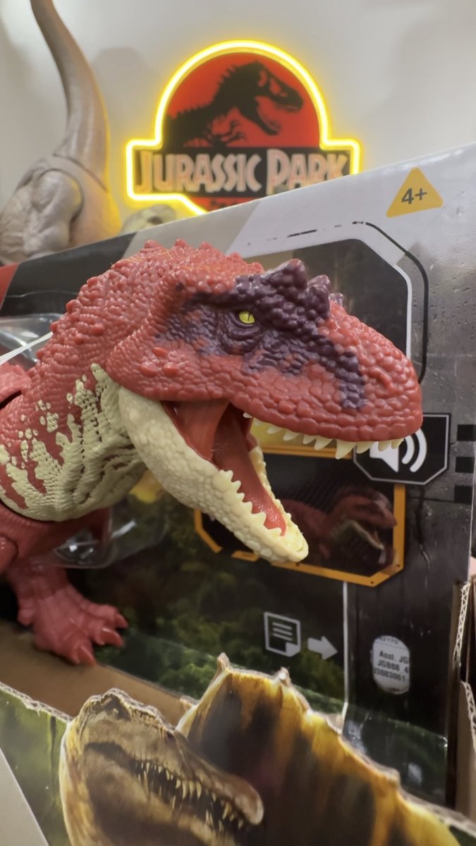 collectjurassic's tweet image. NEW TOY ARRIVAL: Wild Roar Aucasaurus from Jurassic World Rebirth |
youtube.com/shorts/8OaEWTH…