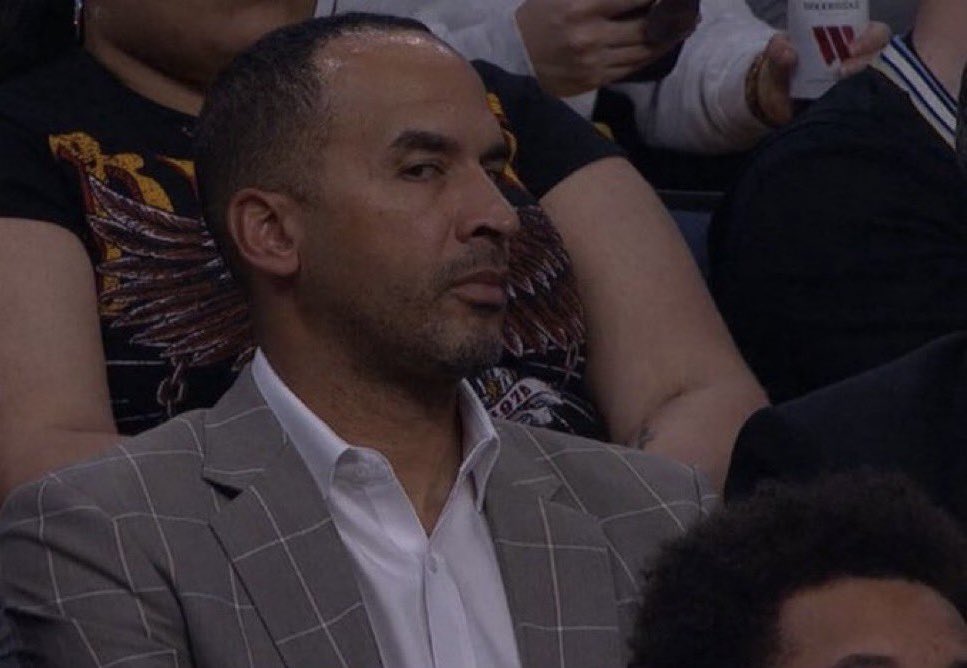 <a href="/shannonsharpeee/">Shannonnn sharpes Burner (PARODY Account)</a> The manager in the back watching to see if she clocks 🕰️ out.