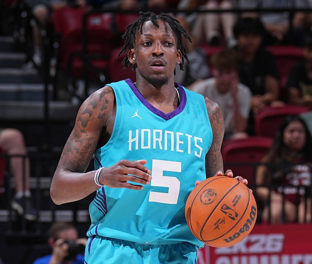 HornetsReddit's tweet image. In a corresponding move, the Charlotte Hornets are waiving two-way player Damion Baugh, per @MikeAScotto.
