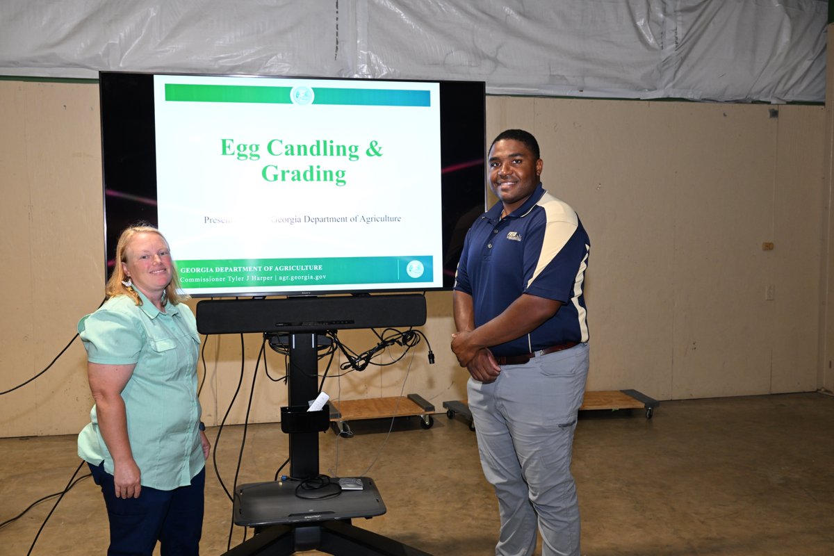 FvsuAg's tweet image. More than 70 people attended two classes to obtain egg candling certification in Valdosta, Georgia. @FVSU Cooperative Extension and the Georgia Dept. of Agriculture organized the activity.