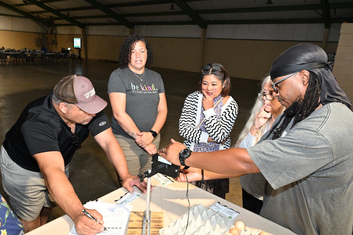 FvsuAg's tweet image. More than 70 people attended two classes to obtain egg candling certification in Valdosta, Georgia. @FVSU Cooperative Extension and the Georgia Dept. of Agriculture organized the activity.