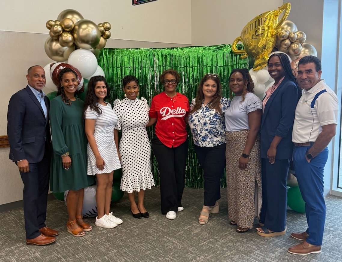 Talk about building capacity &amp; growing your own...all of these <a href="/AliefISD/">Alief ISD</a> Leaders served under <a href="/PrincoachSI/">GloriaPrice Principal Coach for School Improvement</a> leadership at Bush Elem.  Thank you for believing in us, pouring into us, and supporting us!! #legacy #BushISD #IYKYK #AliefProud