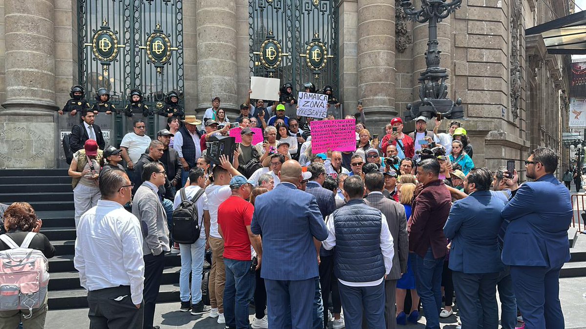noticiascd_mx's tweet image. #Atención
Exigen a diputados locales dejar de vender y ponerse a legislar
@Congreso_CdMex @GPPANCDMX @GPMorenaCdMex @FadlalaAkabani @FernandoZarateS #ULTIMAHORA noticiascd.mx/exigen-a-diput…
