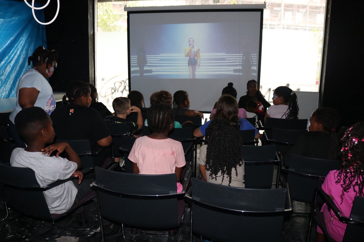 Sphere support CIC tweet media