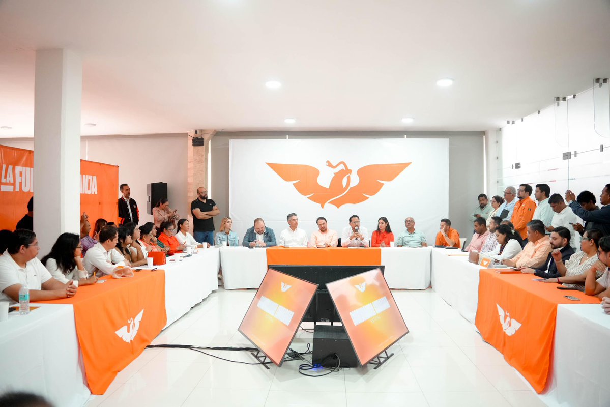 Desde la Coordinadora Ciudadana Estatal, celebramos los resultados que confirman que Veracruz quiere un cambio. Con 41 municipios ganados, hoy somos la fuerza que más creció en el estado.💪

Ahora toca lo más importante: construir buenos gobiernos, cercanos y justos🇲🇽🧡