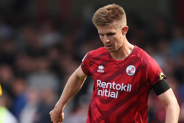 TalkReading's tweet image. Good to have Liam Fraser onboard. A lack of depth was a problem last season with nobody able to step in for Lewis Wing. Fraser solves that. Certainly a position we needed to fill ahead of the long season. By all accounts was one of Crawley’s better players. #readingfc